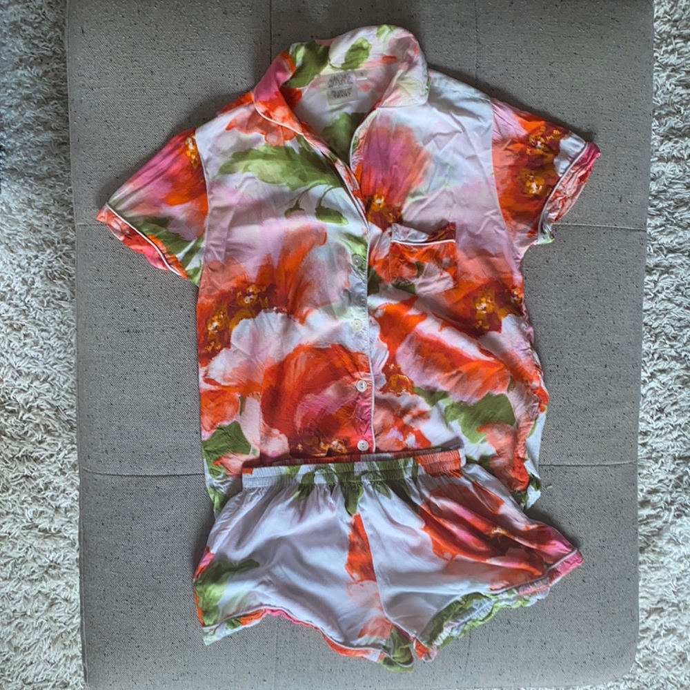 Women’s pajama set